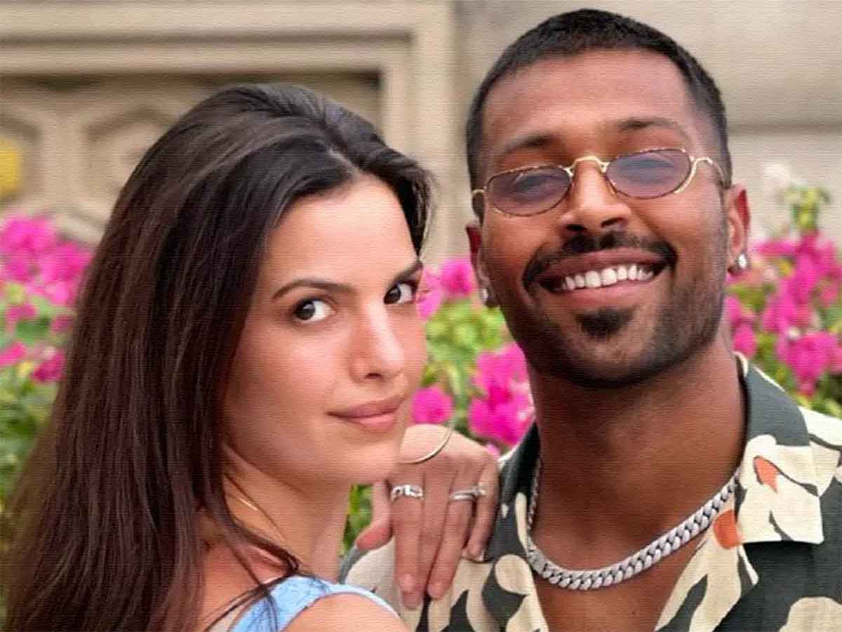 hardik-pandya-natasha.jpg